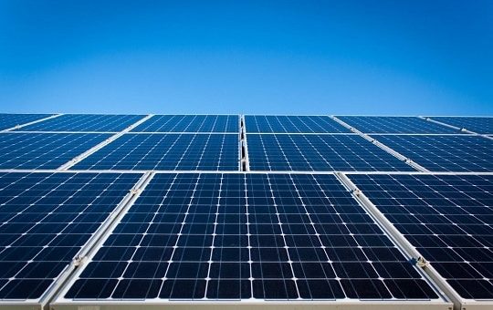 ALMA SOLAR, la boutique qui veut démocratiser le photovoltaïque